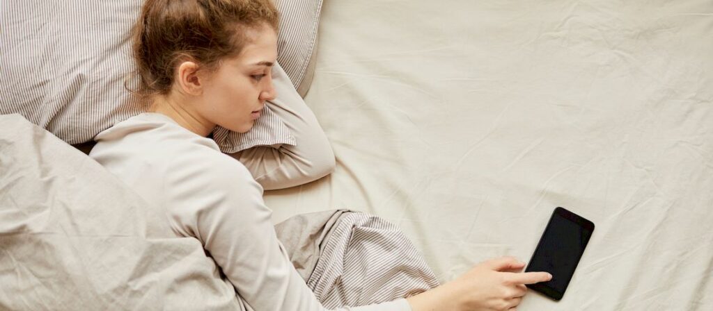 Managing Digital Curfews for Mental Clarity and Sleep Optimization in the Excellence Nexus | Andreas Tsiartas