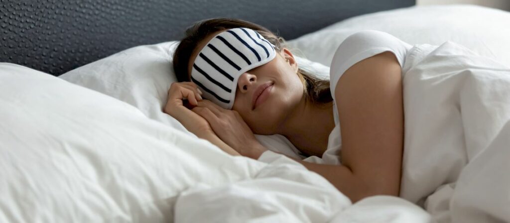 Weighted Blankets for Enhanced Sleep and Recovery in the Excellence Nexus | Andreas Tsiartas